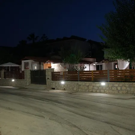 Domenica Apts I * Laganász