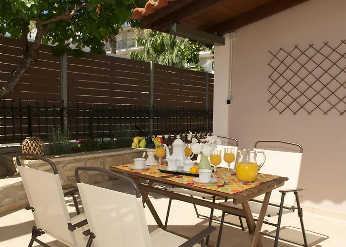 Domenica Apts I Apartment *