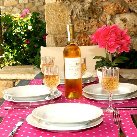 Domenica Apts I Laganas